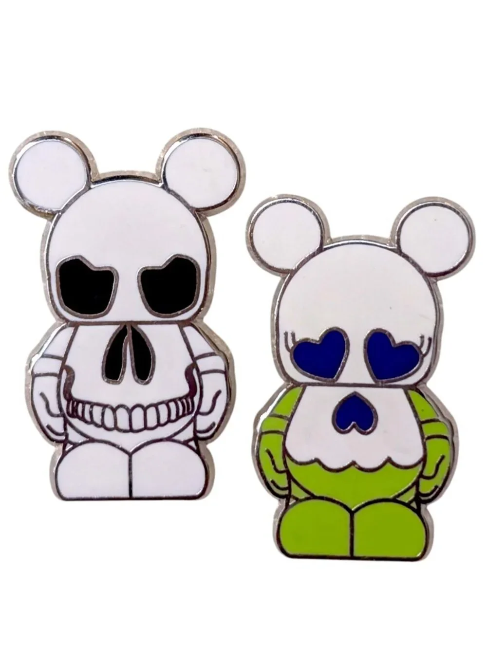 Vinylmation Jr. Disney Pins: Skull and Mrs. Skull